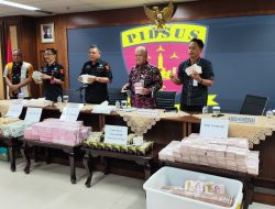 Timbun Uang Hampir Rp 1 T, Eks Pejabat MA Zarof Ricar Minta Maaf