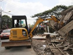 Warga Khawatir Jalan di Kampung Gabus Rawan Begal Usai Pembongkaran Bangunan Liar