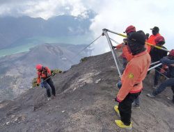 Pendaki Brasil Jatuh di Gunung Rinjani, Seberapa Ekstrem Jalur Pendakian?