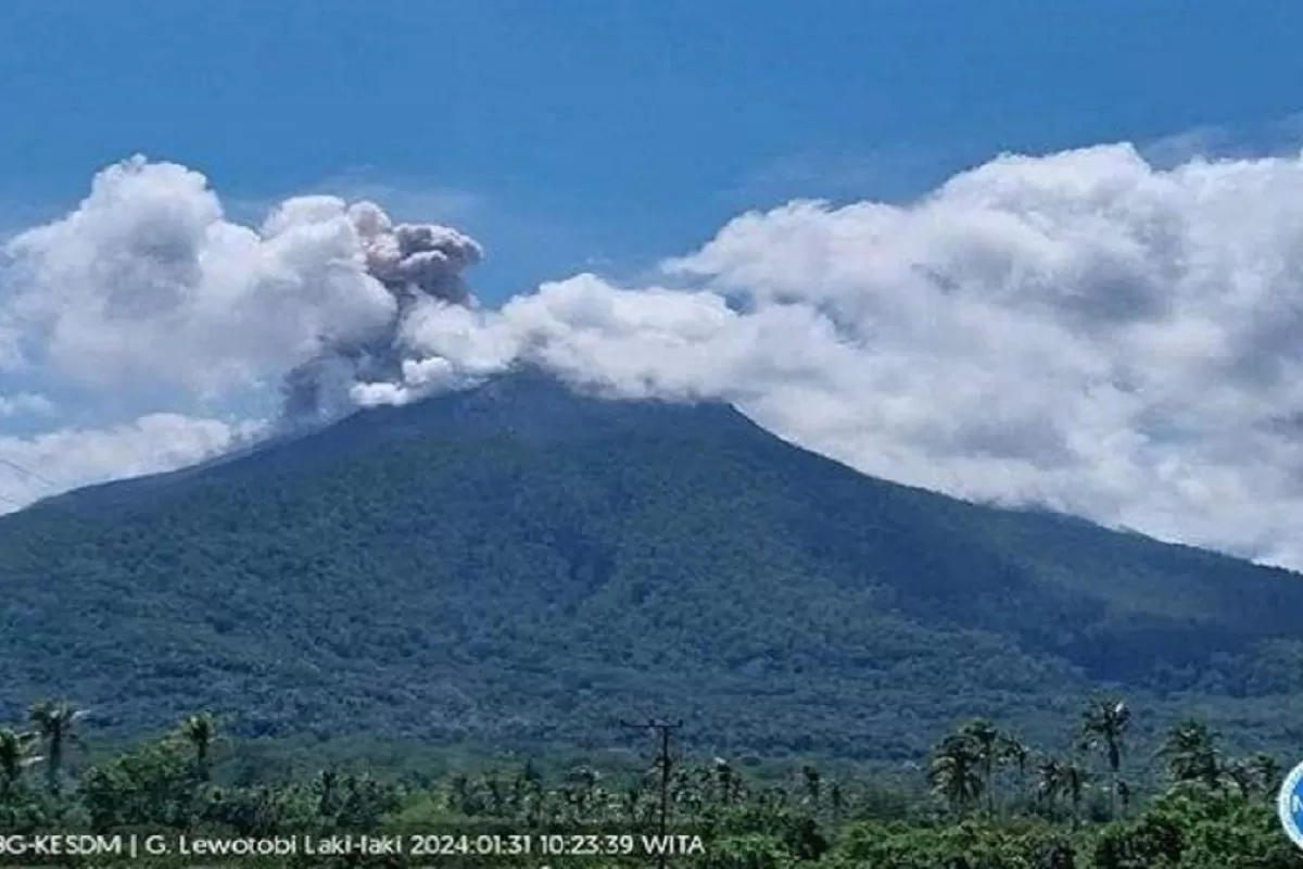 Bandara Maumere Ditutup