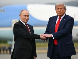 Vladimir Putin Siap Bertemu dengan Trump di Moskwa