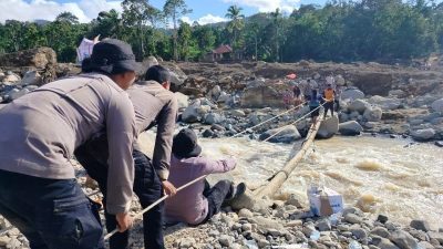 Cuaca Ekstrem Jembatan Suramadu