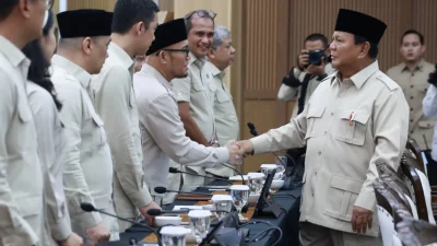 Enam Calon Petugas Haji