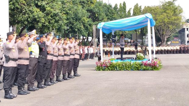 Polda Metro Gelar Apel
