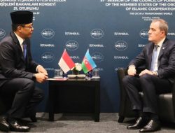 Menlu Siapkan Skema Evakuasi WNI dari Iran Lewat Azerbaijan